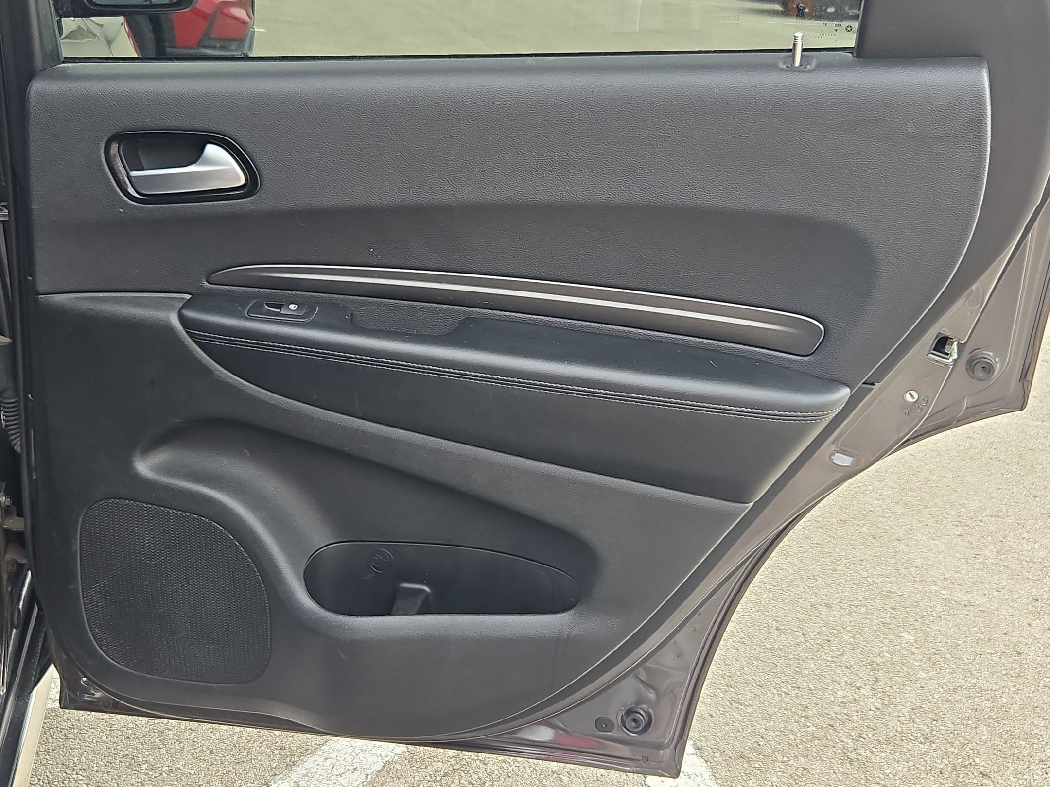 Used 2021 Dodge Durango SXT w/ 3rd Row Seating Group RWD image 26