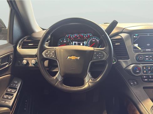 Used 2019 Chevrolet Tahoe LT image 13