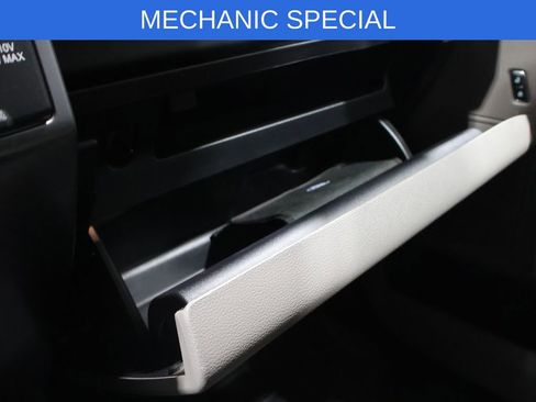 Used 2018 Ford F150 XLT w/ Trailer Tow Package image 28