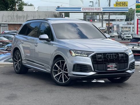 Used 2021 Audi Q7 3.0T Prestige w/ Prestige Package AWD/4WD image 11
