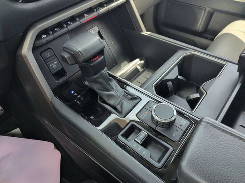 Used 2024 Toyota Tundra Limited w/ TRD Off-Road Package AWD/4WD image 24