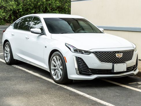 Used 2022 Cadillac CT5 Luxury RWD image 10