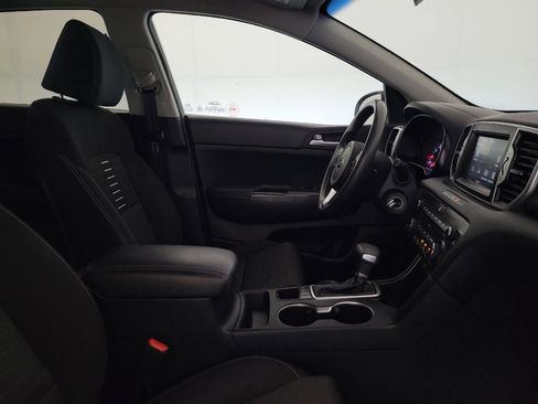 Used 2019 Kia Sportage LX w/ LX Popular Package AWD/4WD image 21
