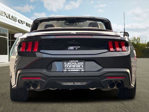 Used 2024 Ford Mustang GT Premium image 10