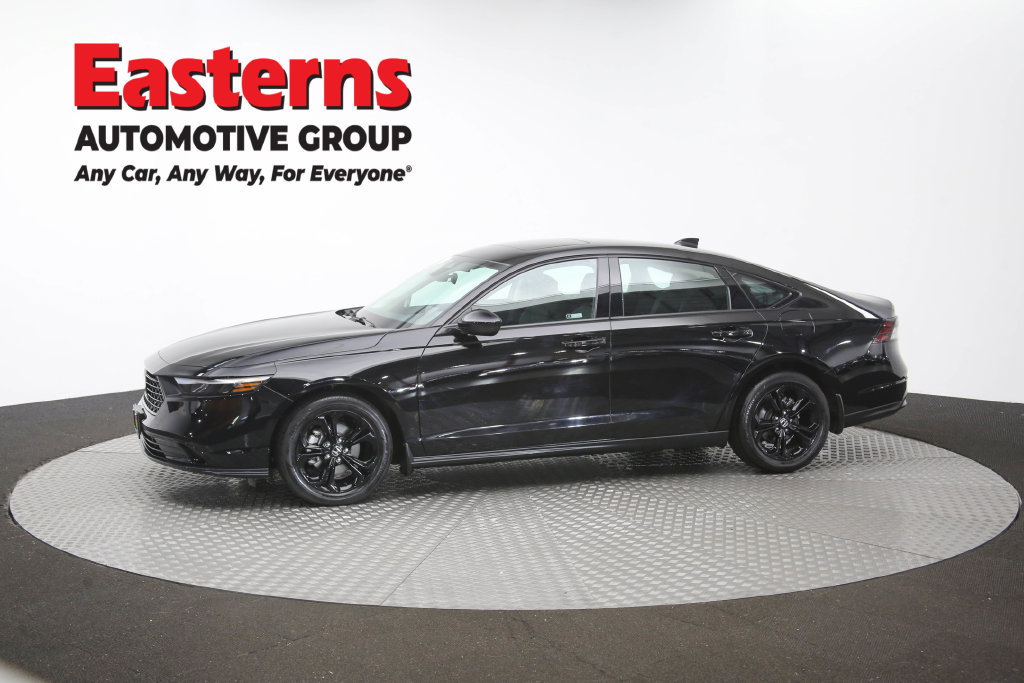 Used 2025 Honda Accord SE image 59