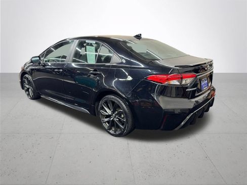 Used 2024 Toyota Corolla SE FWD image 4