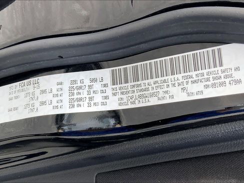Used 2016 Jeep Cherokee Sport FWD image 33
