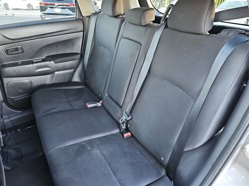 Used 2014 Mitsubishi Outlander Sport ES image 13