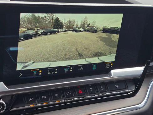 Used 2022 GMC Sierra 1500 SLT w/ SLT Premium Plus Package image 10