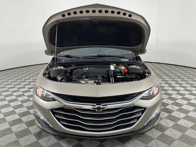 Used 2023 Chevrolet Malibu LT w/ Driver Confidence Package FWD image 16