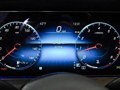 Used 2023 Mercedes-Benz E 350 4MATIC Sedan image 11