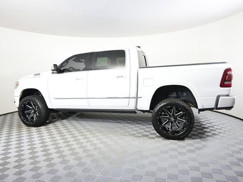 Used 2019 RAM 1500 Limited AWD/4WD image 3
