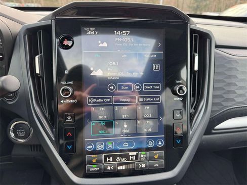 Used 2025 Subaru Forester Premium image 27