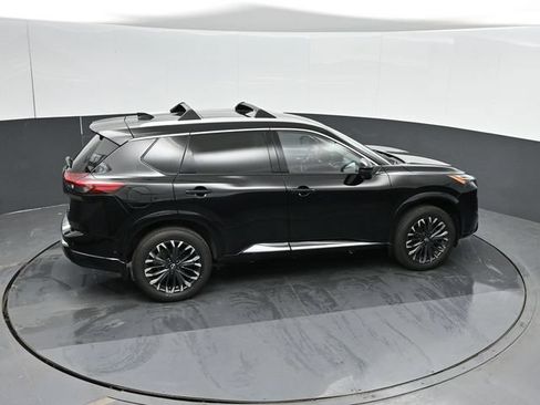 Used 2026 Nissan Rogue Platinum w/ Platinum Premium Package AWD/4WD image 45