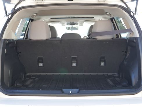 Used 2023 Subaru Crosstrek 2.0i Premium image 6