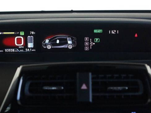 Used 2017 Toyota Prius Two FWD image 34