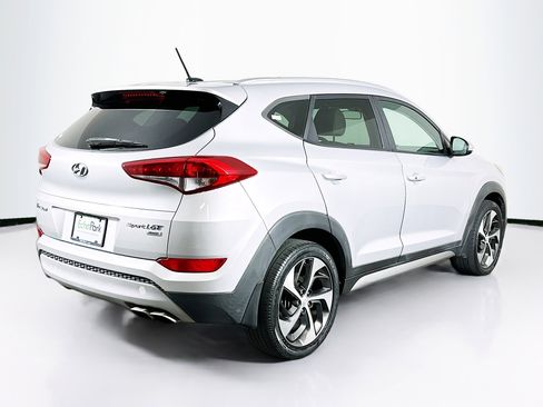 Used 2017 Hyundai Tucson Sport AWD/4WD image 9