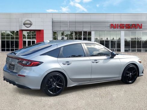 Used 2024 Honda Civic Sport image 3