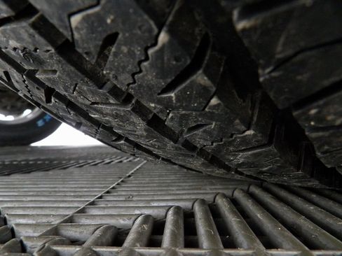 Used 2022 Ford F150 XLT w/ Equipment Group 301A Mid image 8