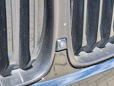 Used 2024 BMW X5 sDrive40i w/ M Sport Package image 4