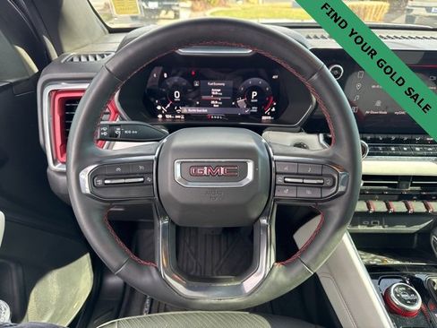 Used 2023 GMC Canyon AT4X image 17