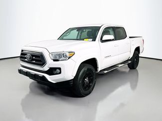 Used 2020 Toyota Tacoma SR5 RWD video 3