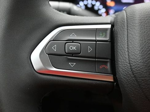 New 2026 Jeep Compass Latitude AWD/4WD image 7