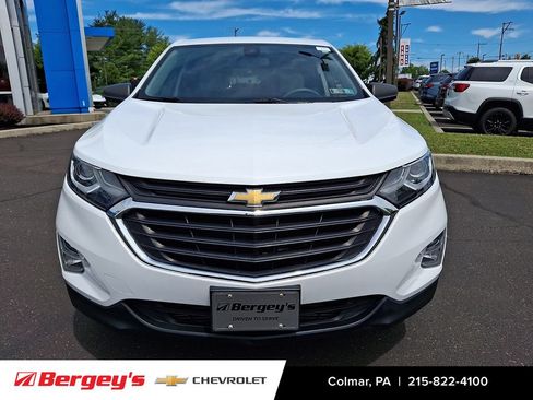 Used 2021 Chevrolet Equinox LS w/ LS Convenience Package AWD/4WD image 9