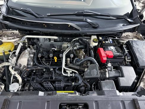 Certified 2021 Nissan Rogue SL w/ Premium Package FWD image 44