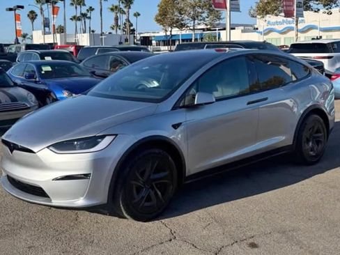 Used 2026 Tesla Model X AWD/4WD image 2