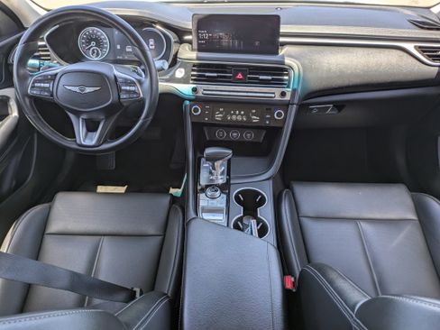 Used 2025 Genesis G70 2.5T RWD image 14