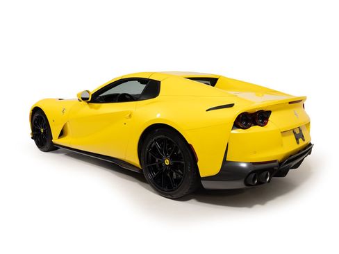 Certified 2021 Ferrari 812 GTS RWD image 5