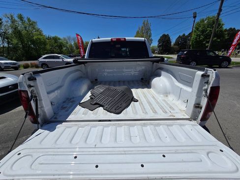 Used 2016 RAM 1500 Rebel w/ Luxury Group AWD/4WD image 31