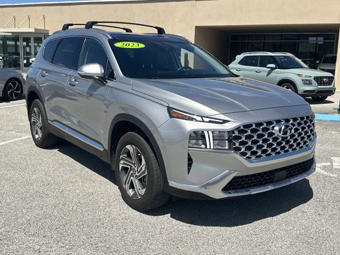 Certified 2023 Hyundai Santa Fe SEL w/ Premium Package AWD/4WD image 3