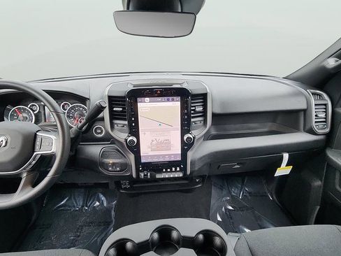 New 2026 RAM 2500 Tradesman AWD/4WD image 12