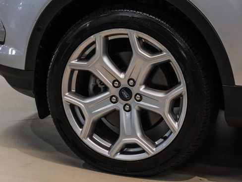 Used 2019 Ford Escape Titanium AWD/4WD image 52
