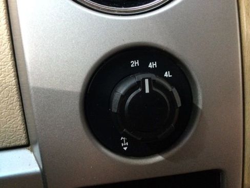 Used 2011 Ford F150 Lariat w/ Lariat Plus Pkg image 21