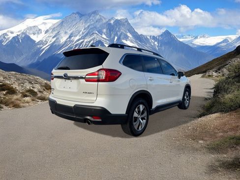 Used 2022 Subaru Ascent Premium w/ Convenience Package image 5