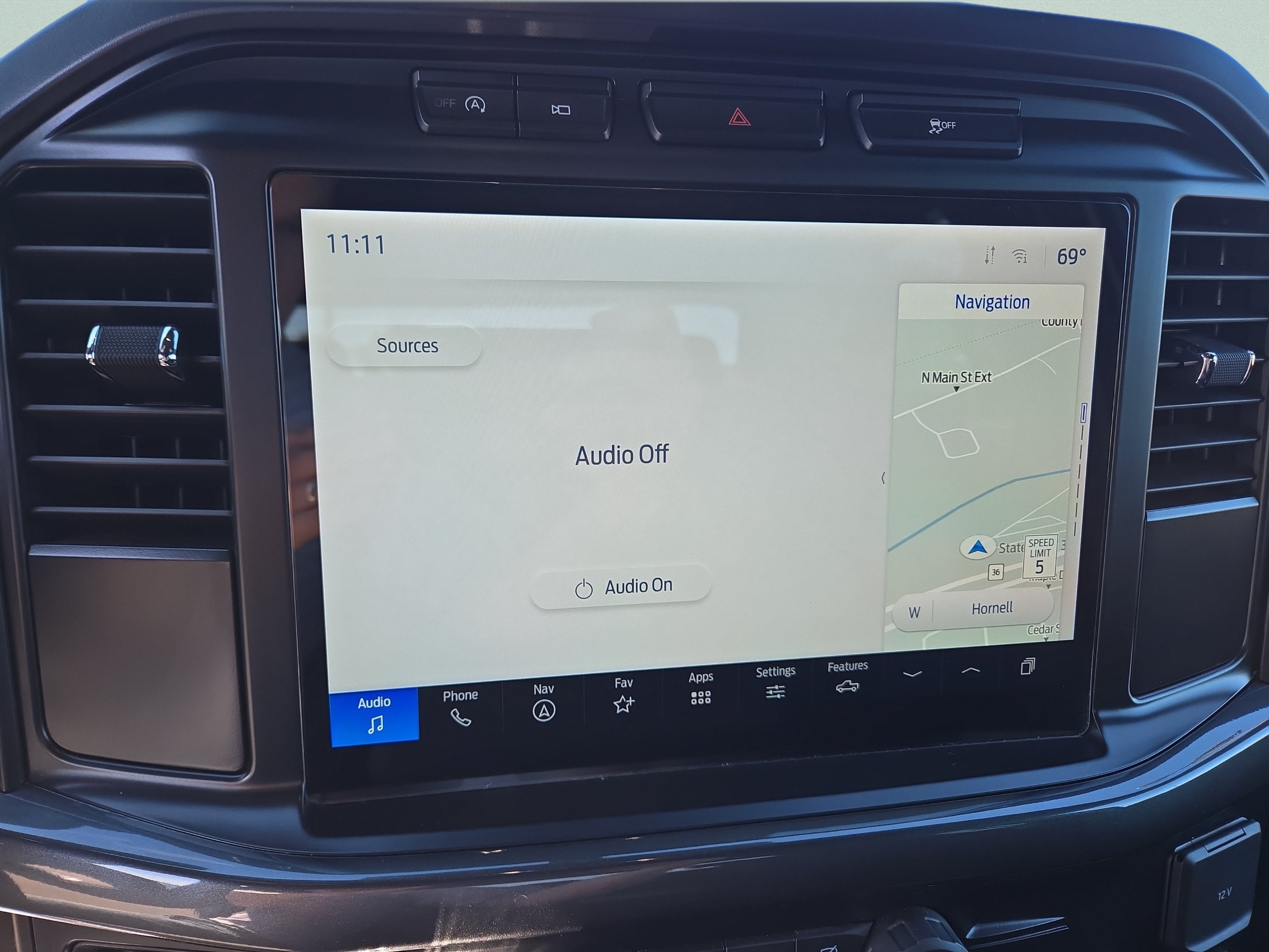 Used 2024 Ford F150 STX AWD/4WD image 17