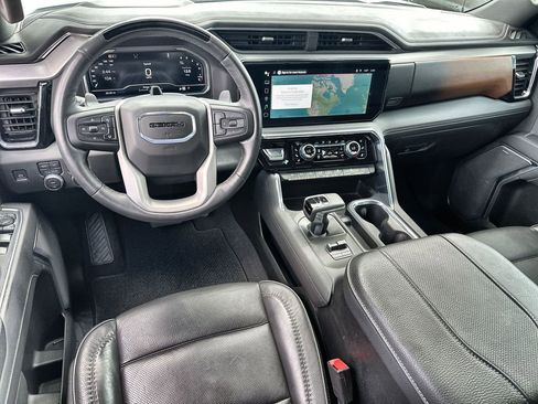 Used 2025 GMC Sierra 1500 Denali AWD/4WD image 20