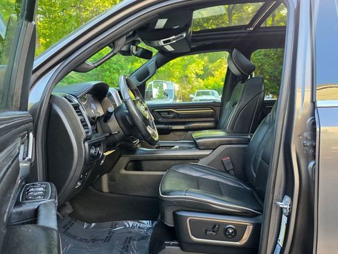 Used 2019 RAM 1500 Limited image 11