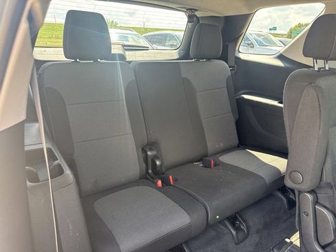Used 2019 Chevrolet Traverse LT AWD/4WD image 7