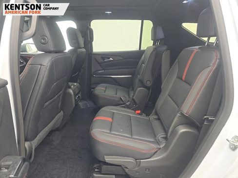 Used 2026 Chevrolet Traverse RS AWD/4WD image 7