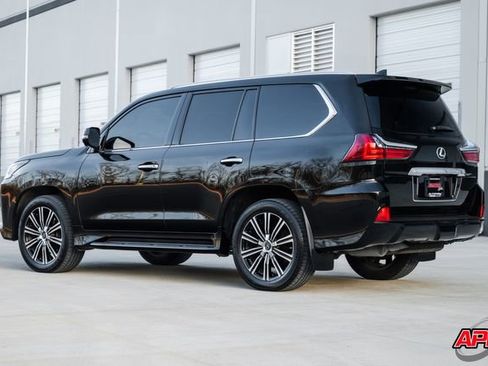 Used 2021 Lexus LX 570 4WD w/ Luxury Package image 38