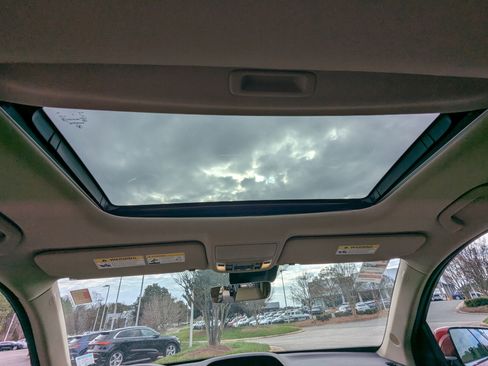 Used 2020 Acura MDX FWD w/ Technology Package image 13