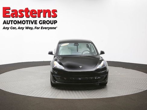 Used 2023 Tesla Model 3 Standard Range image 52