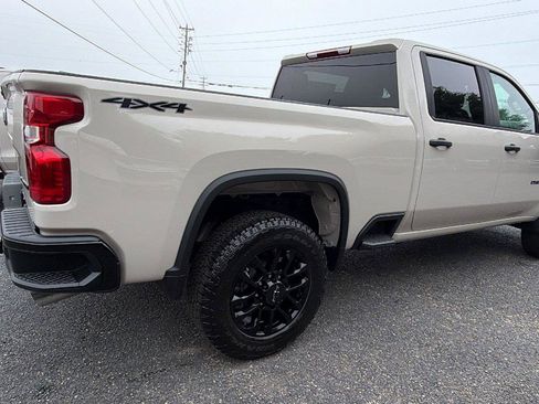 New 2026 Chevrolet Silverado 2500 Custom w/ Custom Value Package AWD/4WD image 8