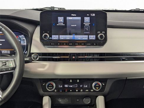 Used 2023 Mitsubishi Outlander SEL image 35