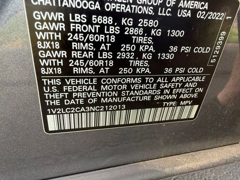 Used 2022 Volkswagen Atlas Cross Sport SE AWD/4WD image 12