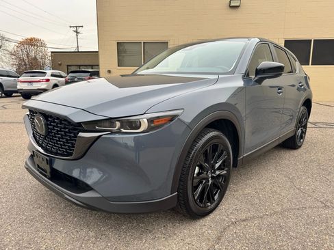 Used 2025 MAZDA CX-5 Carbon Edition image 3